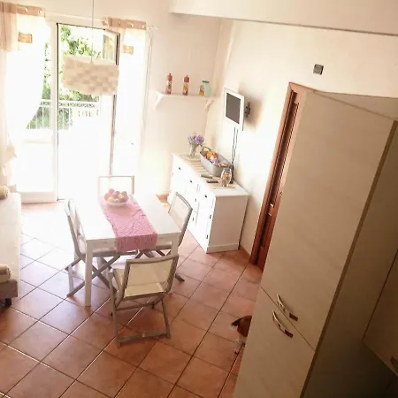 Casa Sama Διαμέρισμα Αλμπένγκα